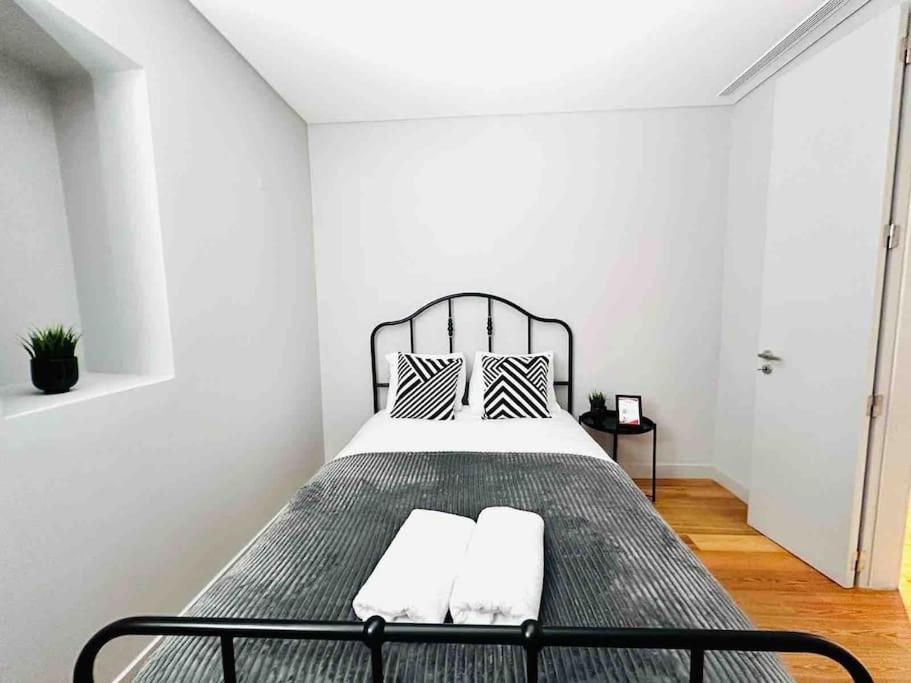 Lisbon Marques De Pombal Top Flat Great Locations City Center B Exterior foto