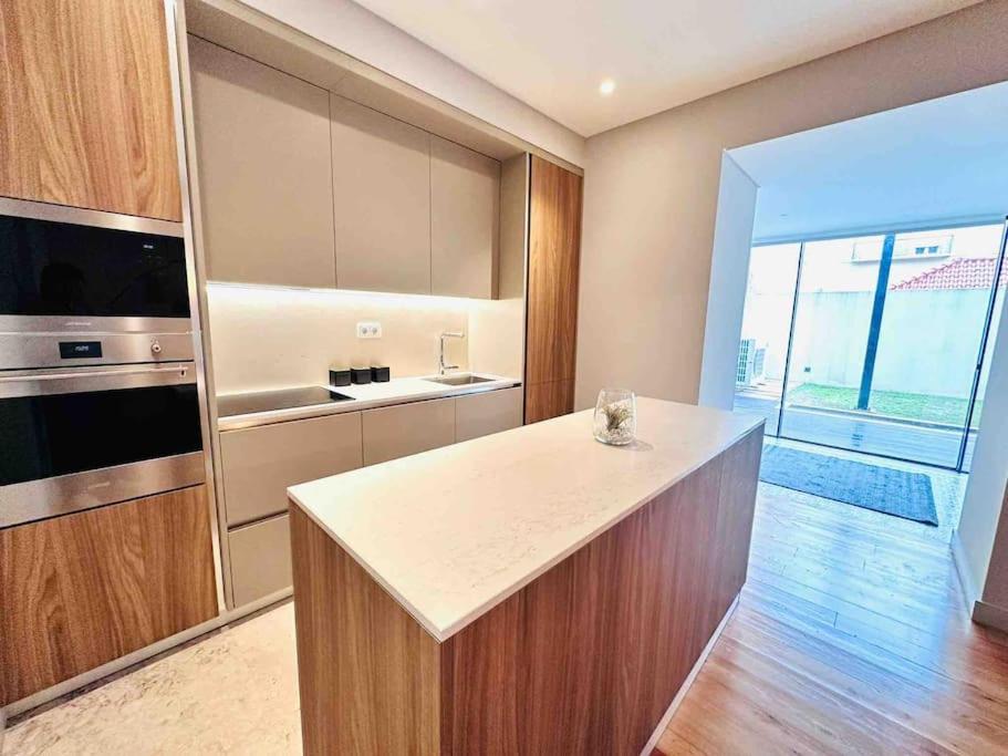 Lisbon Marques De Pombal Top Flat Great Locations City Center B Exterior foto